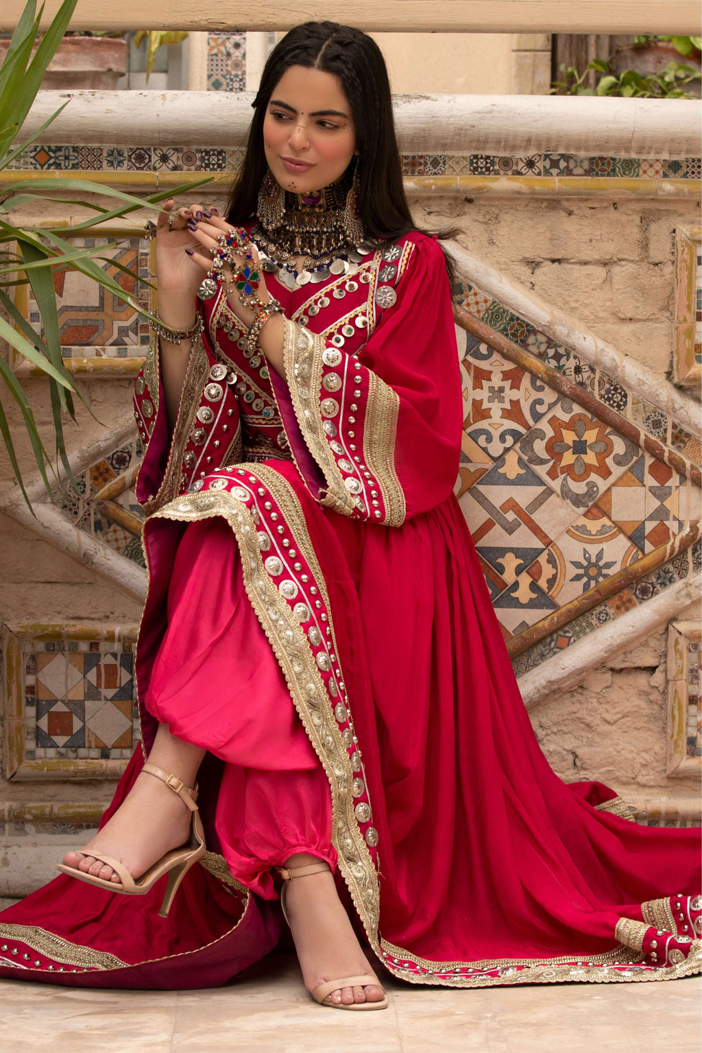 GULRUKH (ګلرخ)