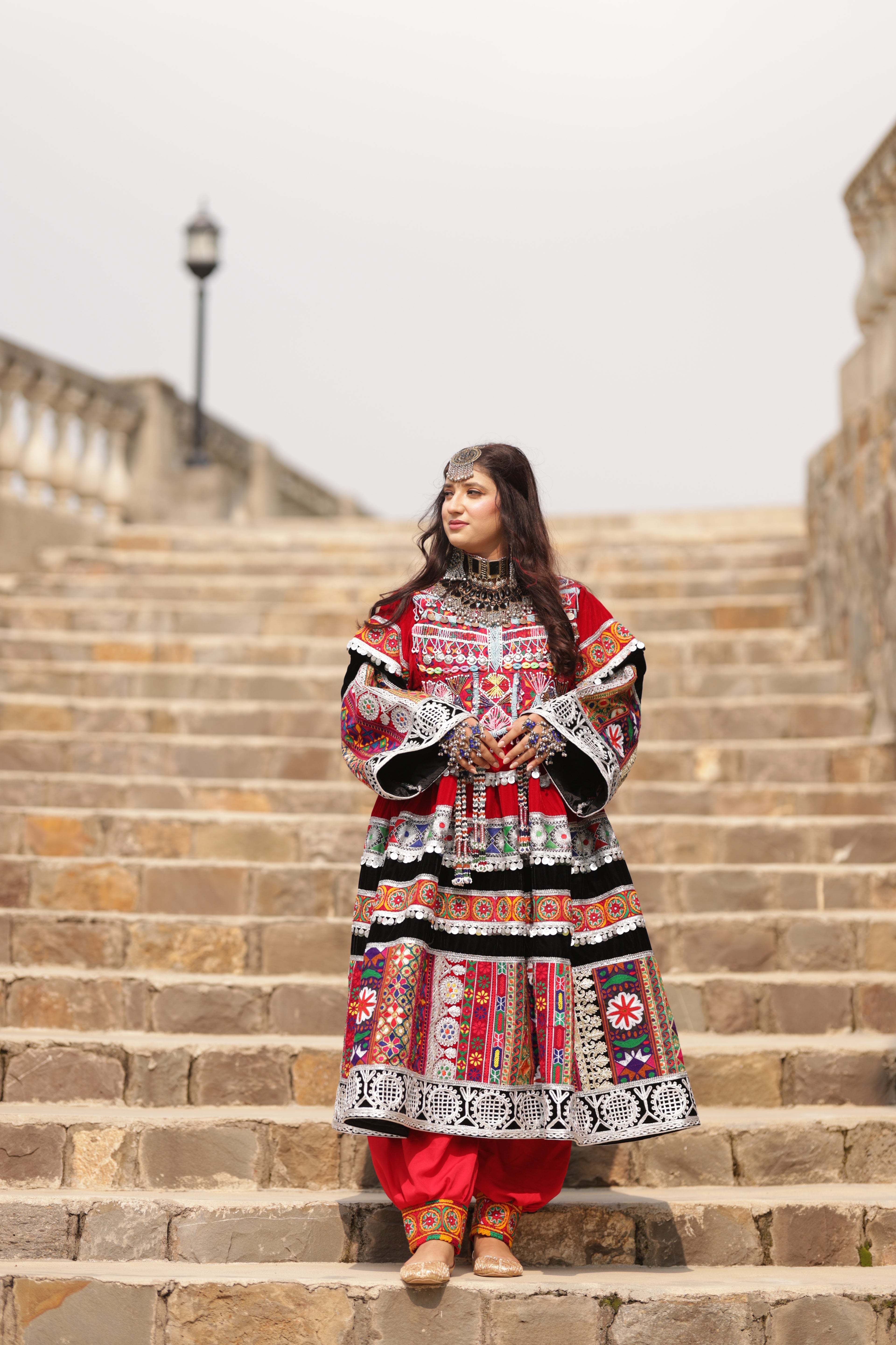 afghan women dress LAILA (لیلا)
