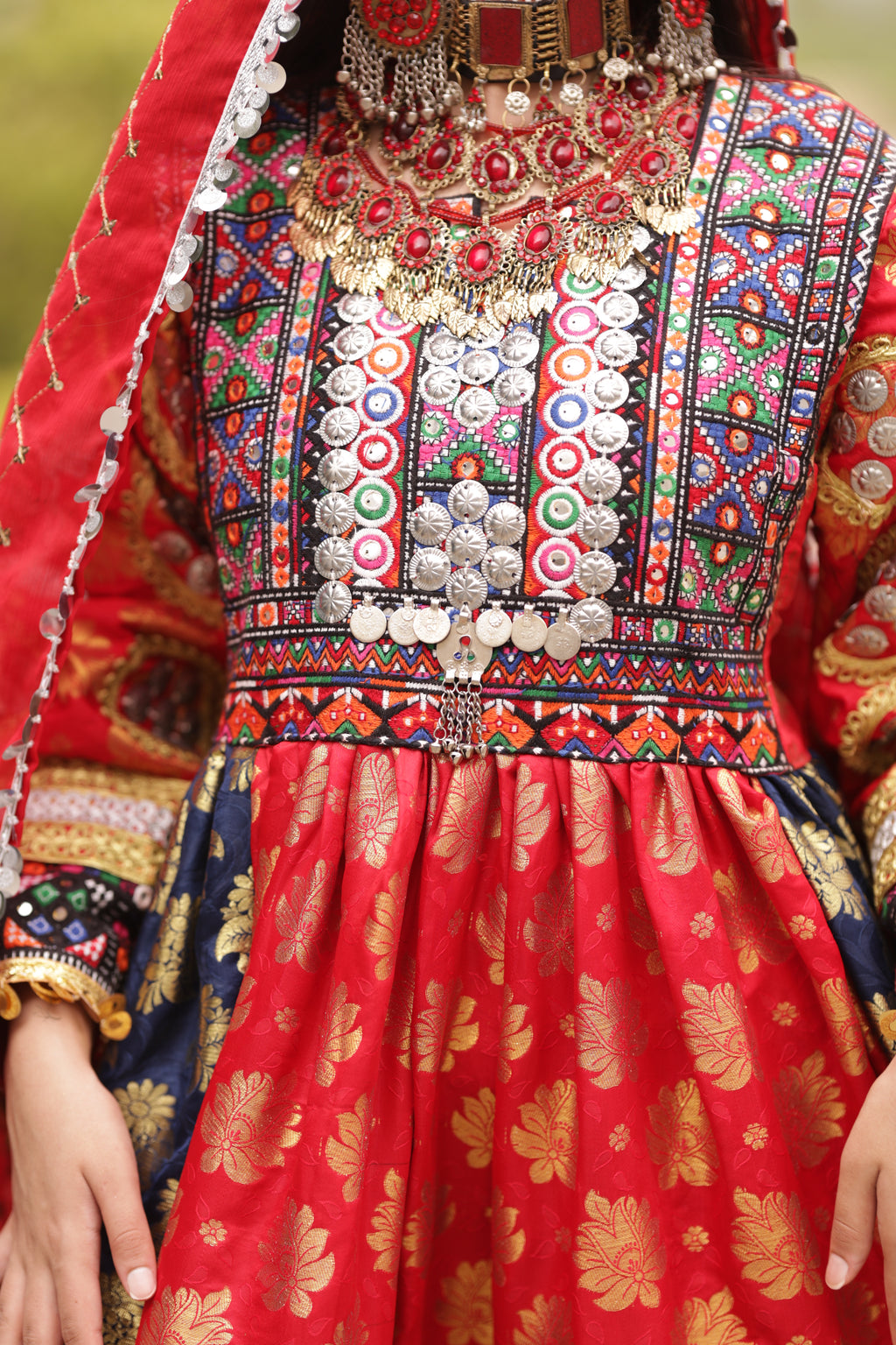 GULNAAR (ګلنار)