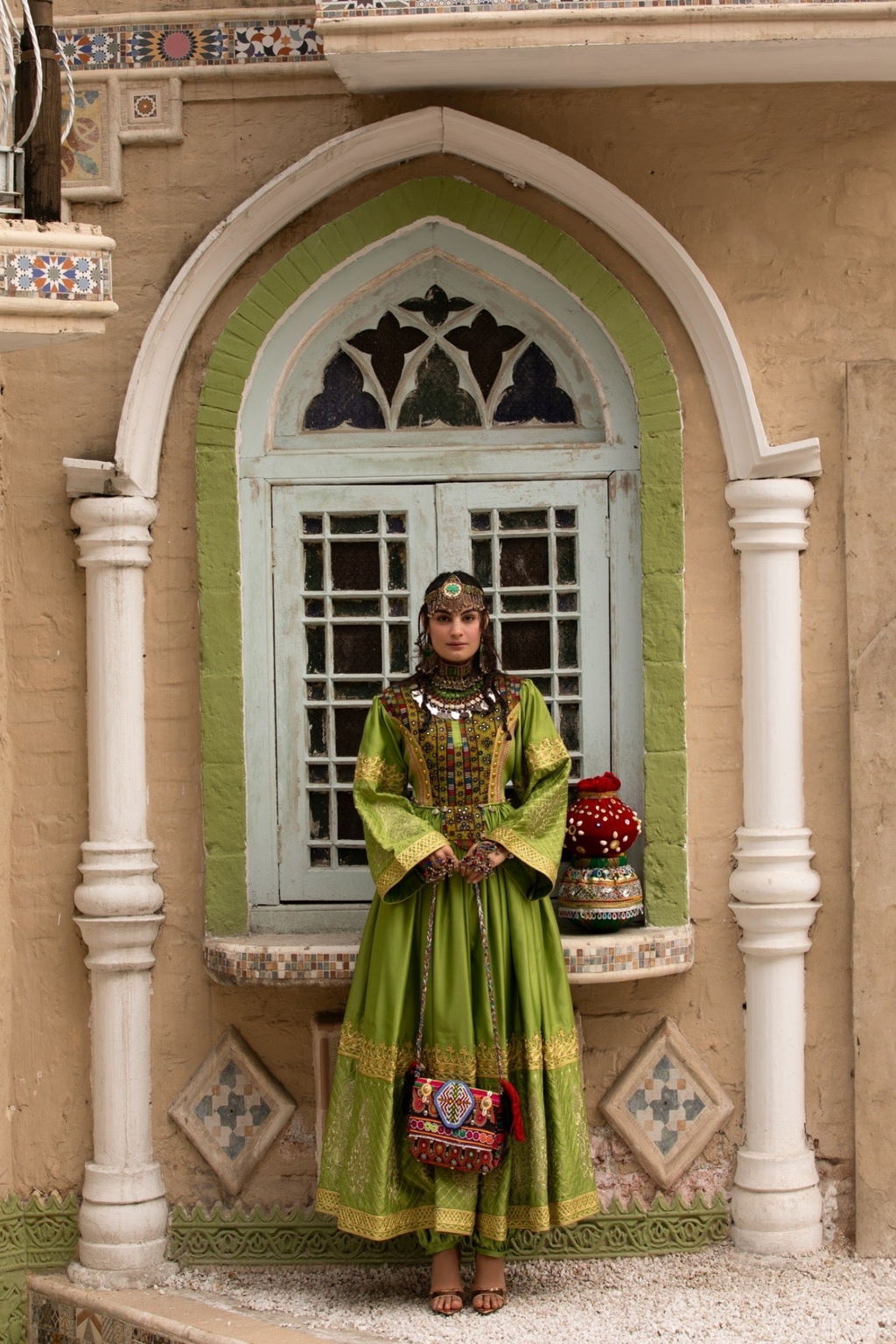 MEENA (مېنه)