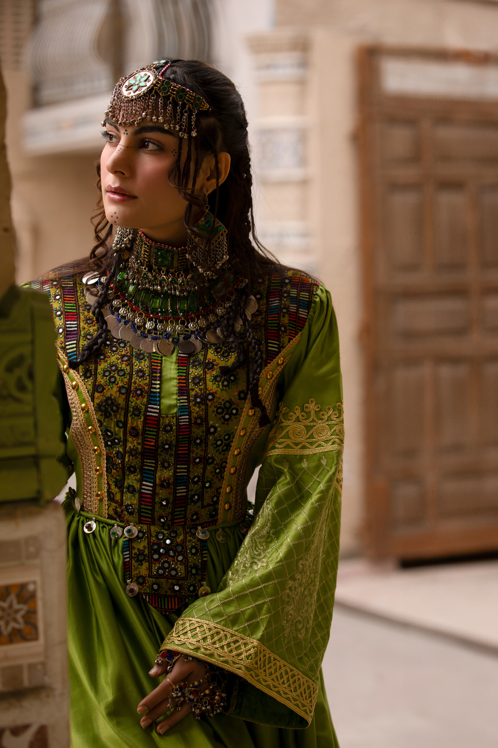 MEENA (مېنه)